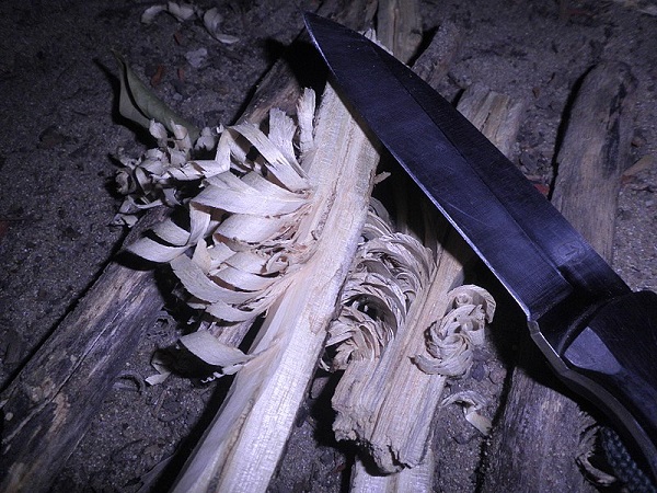 feather-sticks-firewood-kindling